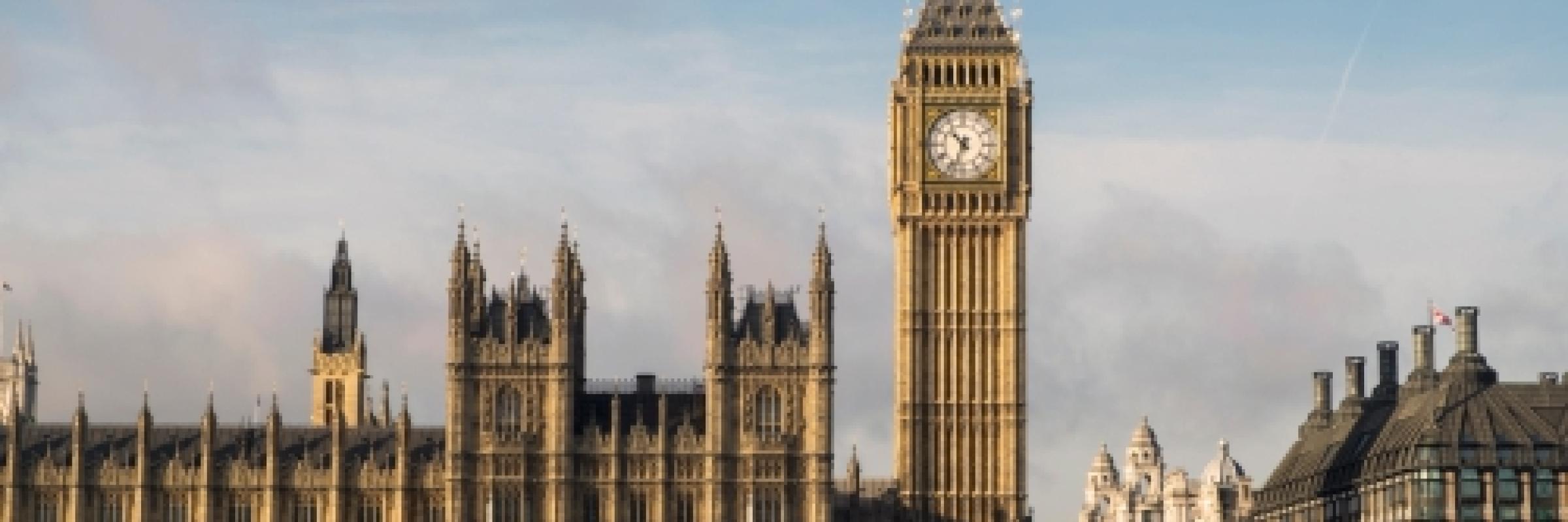 Image of the Houses of Parliament and Big Ben across the Thames